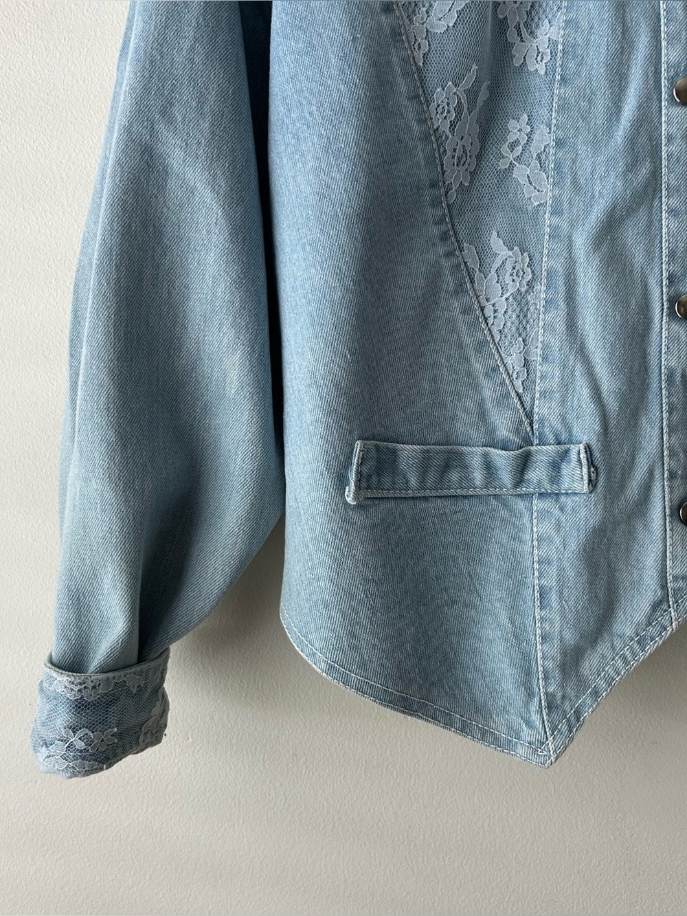 Vintage Coastal Cowgirl Western Pulse by Aero Denim Lace Jacket Blue White L - Picture 7 of 16